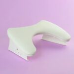 deliashop-sk-dnka-anatomicka-opierka-na-manikuru-biela-a